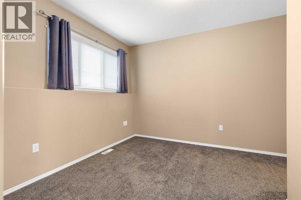 94 Somerset Lane Se, Medicine Hat, Alberta  T1B 0E8 - Photo 24 - A2345238