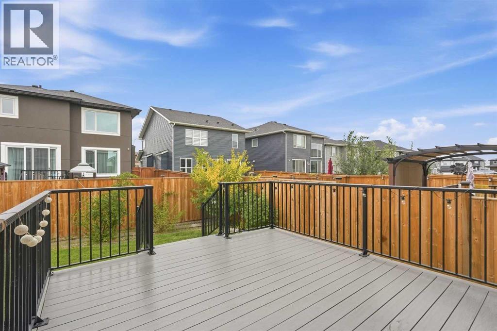70 Creekside Avenue SW, Calgary, Alberta  T2X 4A9 - Photo 35 - A2345899