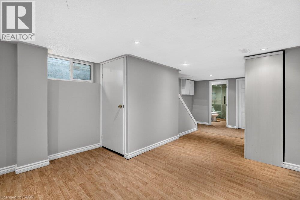 23 Garfield Avenue N, Hamilton, Ontario  L8M 2R5 - Photo 41 - 40864411