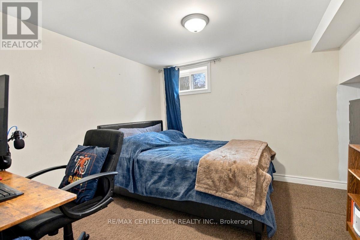 1570 Hansuld Street, London East, Ontario  N5V 1Y5 - Photo 30 - X13797448