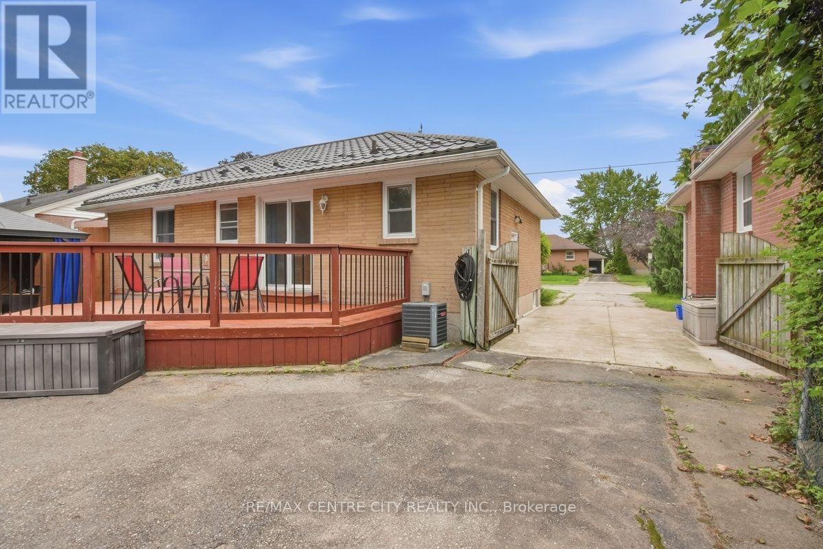 1570 Hansuld Street, London East, Ontario  N5V 1Y5 - Photo 47 - X13797448