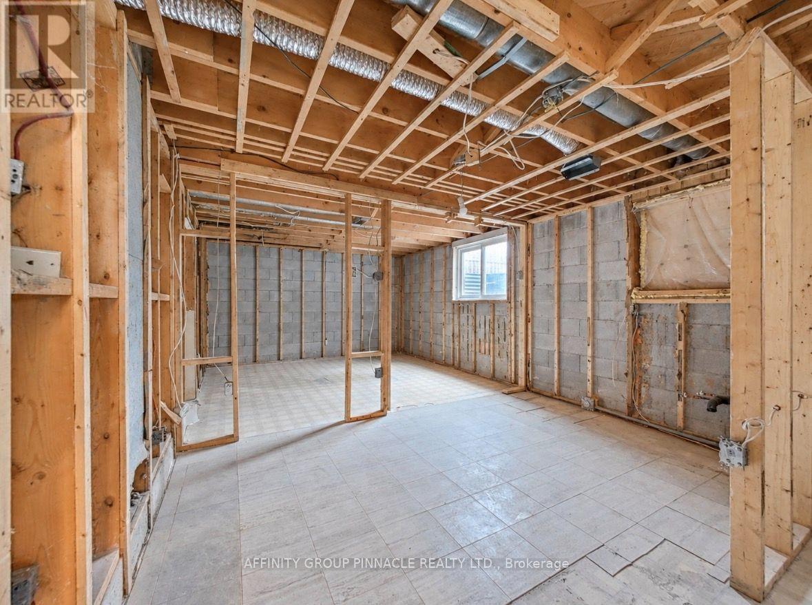92 St Patrick Street, Kawartha Lakes, Ontario  K9V 1R6 - Photo 30 - X13799020