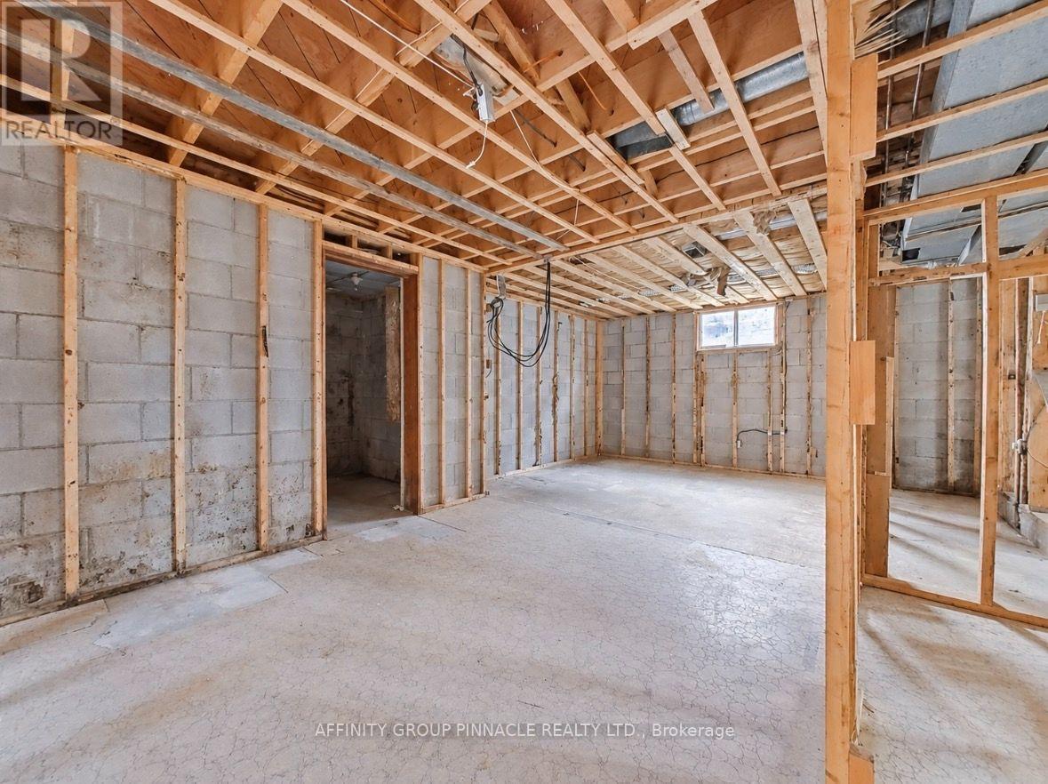 92 St Patrick Street, Kawartha Lakes, Ontario  K9V 1R6 - Photo 32 - X13799020
