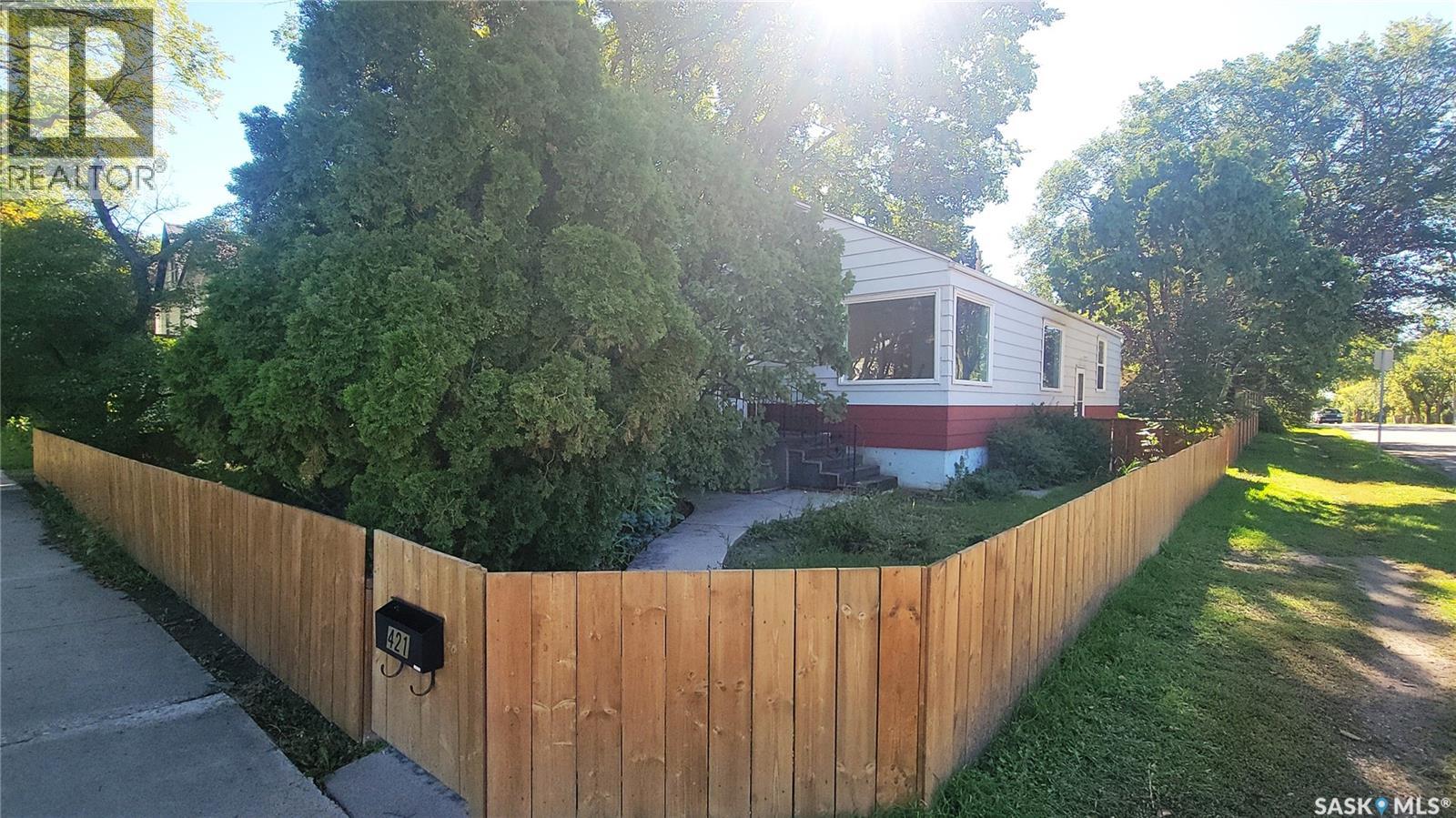 421 29th Street W, Saskatoon, Saskatchewan  S7L 0M3 - Photo 5 - SK048706