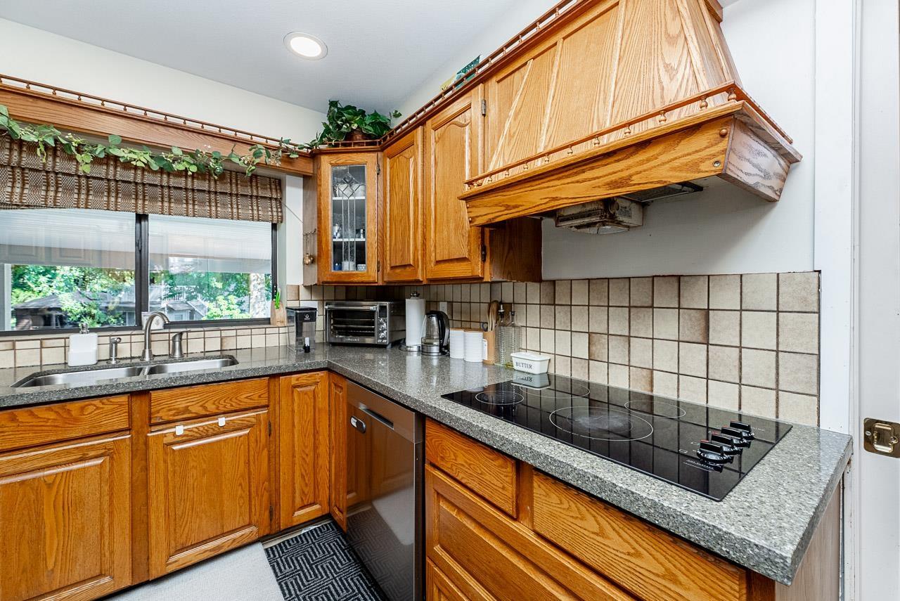 9884 158a Street, Surrey, British Columbia  V4N 2A5 - Photo 12 - R3155921