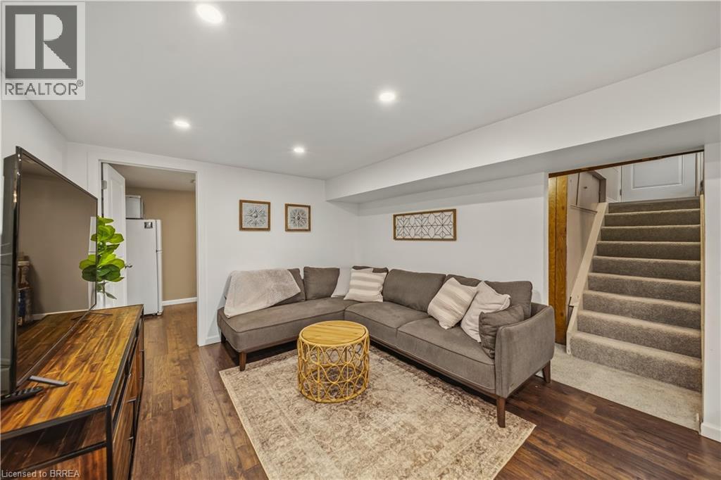 47 Buckingham Street, Brantford, Ontario  N3R 3B2 - Photo 23 - 40864213