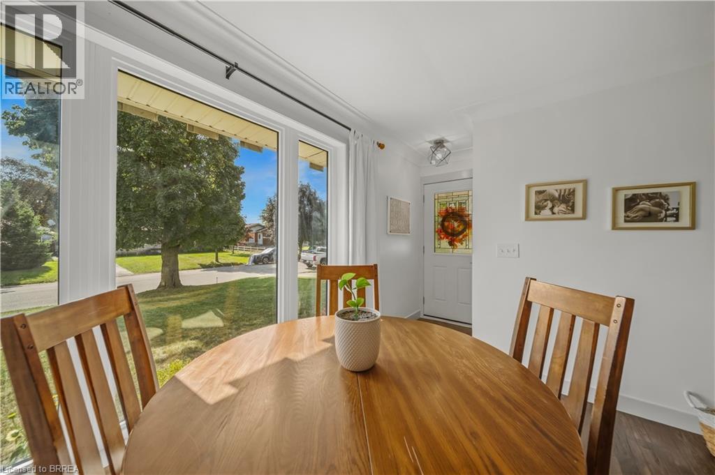 47 Buckingham Street, Brantford, Ontario  N3R 3B2 - Photo 9 - 40864213