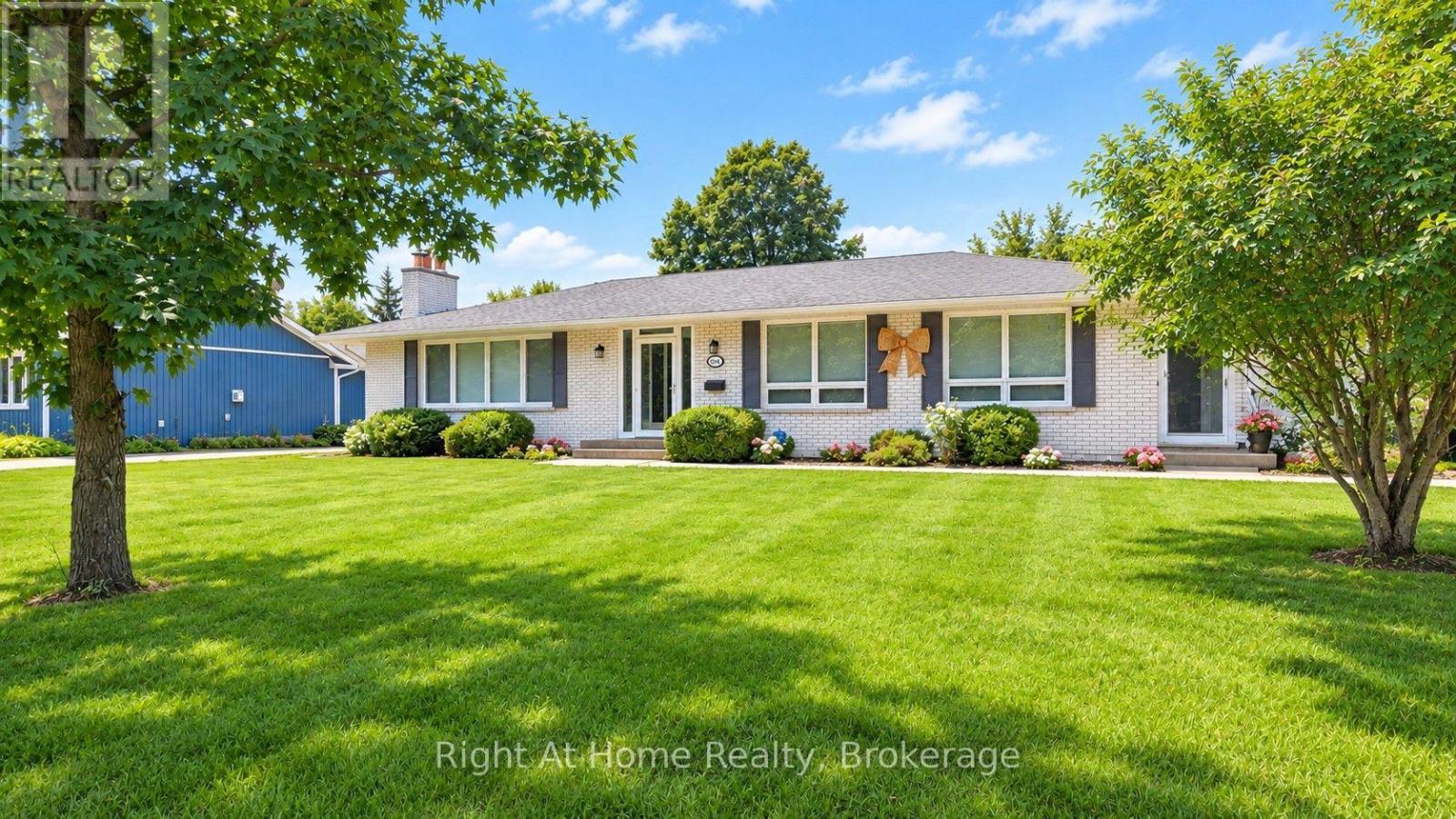 15414 NIAGARA RIVER PARKWAY, Niagara-on-the-Lake, Ontario