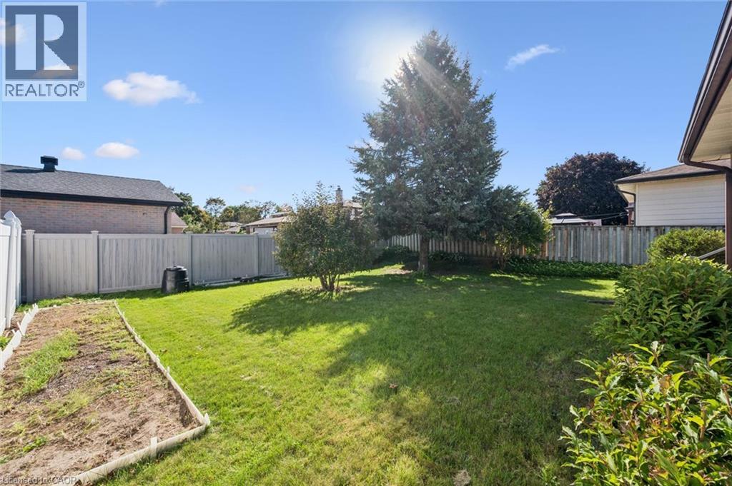 7 Countryside Crescent, Kitchener, Ontario  N2E 2S8 - Photo 29 - 40863268