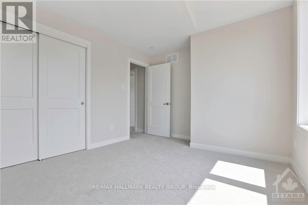 3061 Travertine Way, Ottawa, Ontario  K2J 6W6 - Photo 15 - X13799008