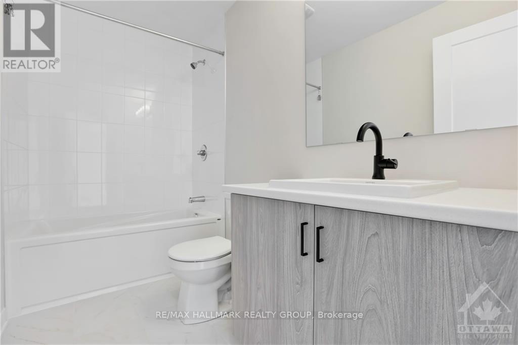 3061 Travertine Way, Ottawa, Ontario  K2J 6W6 - Photo 19 - X13799008