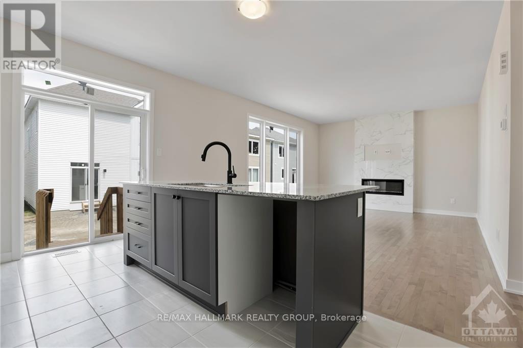 3061 Travertine Way, Ottawa, Ontario  K2J 6W6 - Photo 9 - X13799008