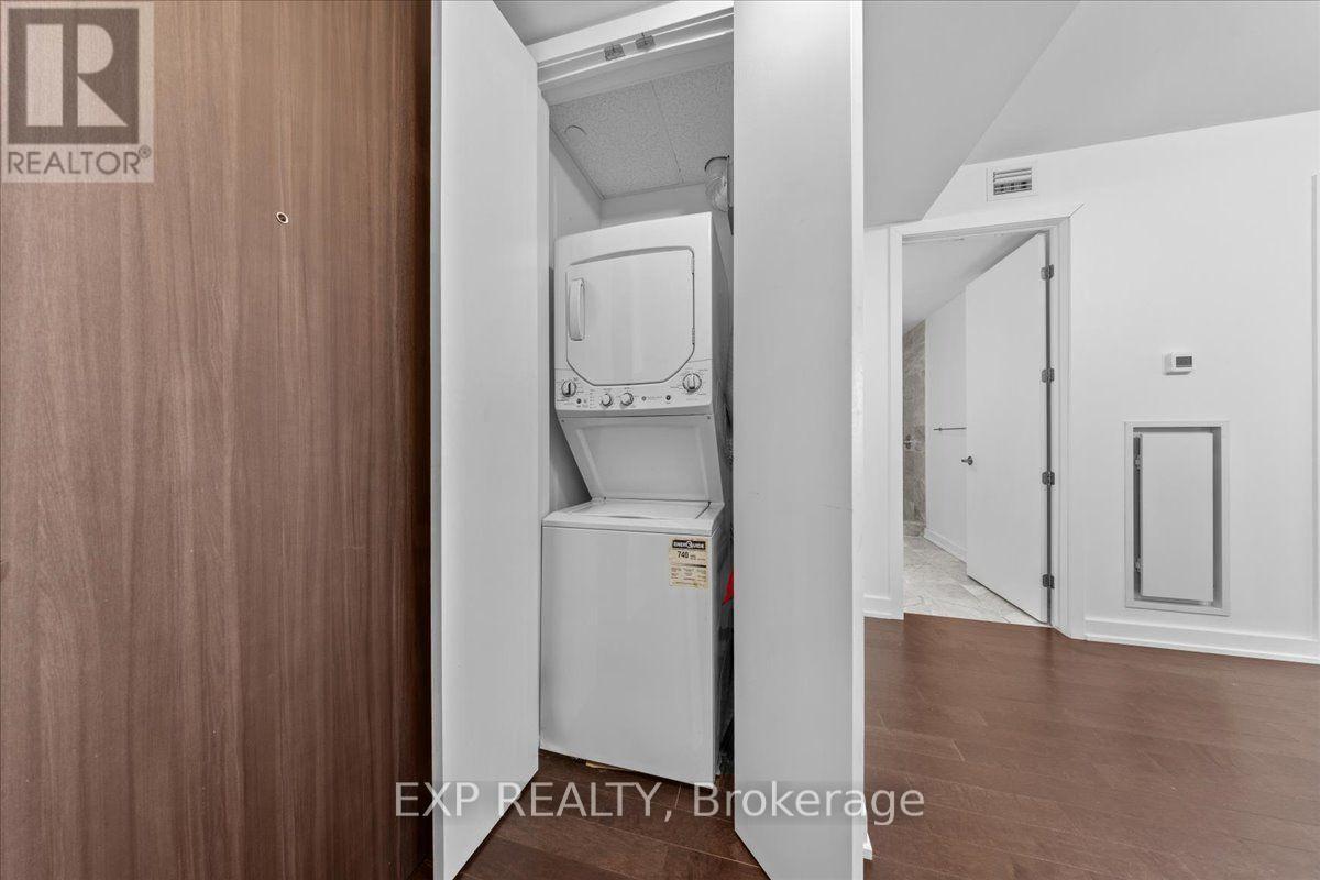 406 - 111 Champagne Avenue S, Ottawa, Ontario  K1S 5V3 - Photo 4 - X13799028
