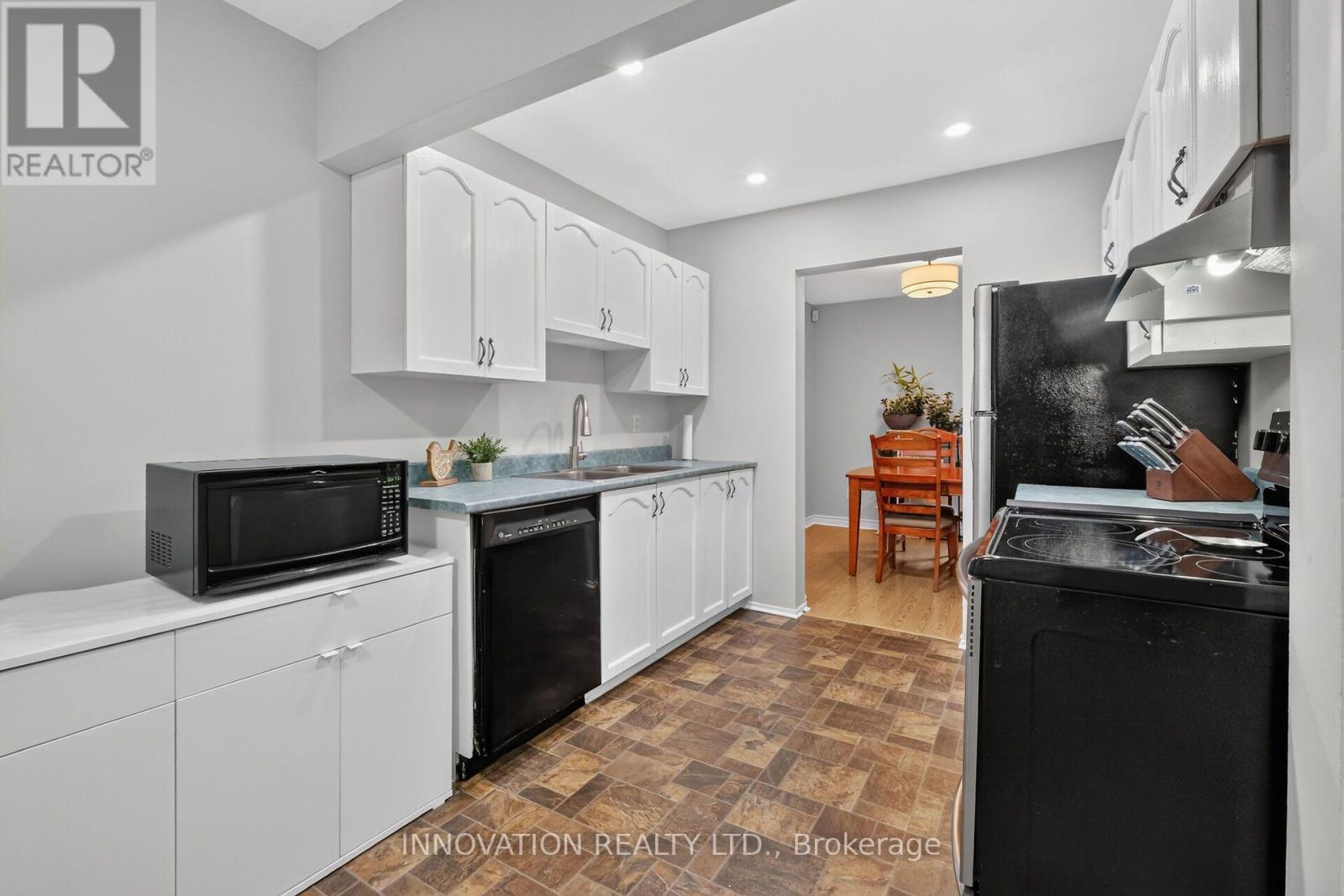 6429 Timothy Court, Ottawa, Ontario  K1C 3E5 - Photo 6 - X13799076