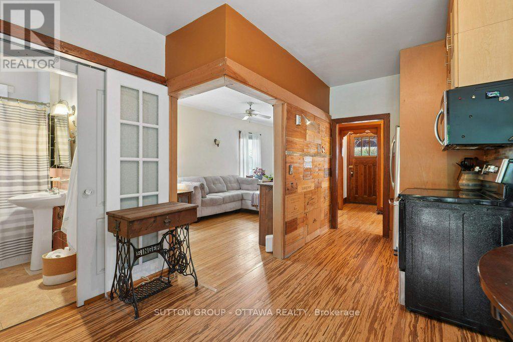 23 Pinehurst Avenue, Ottawa, Ontario  K1Y 1K2 - Photo 21 - X13799188