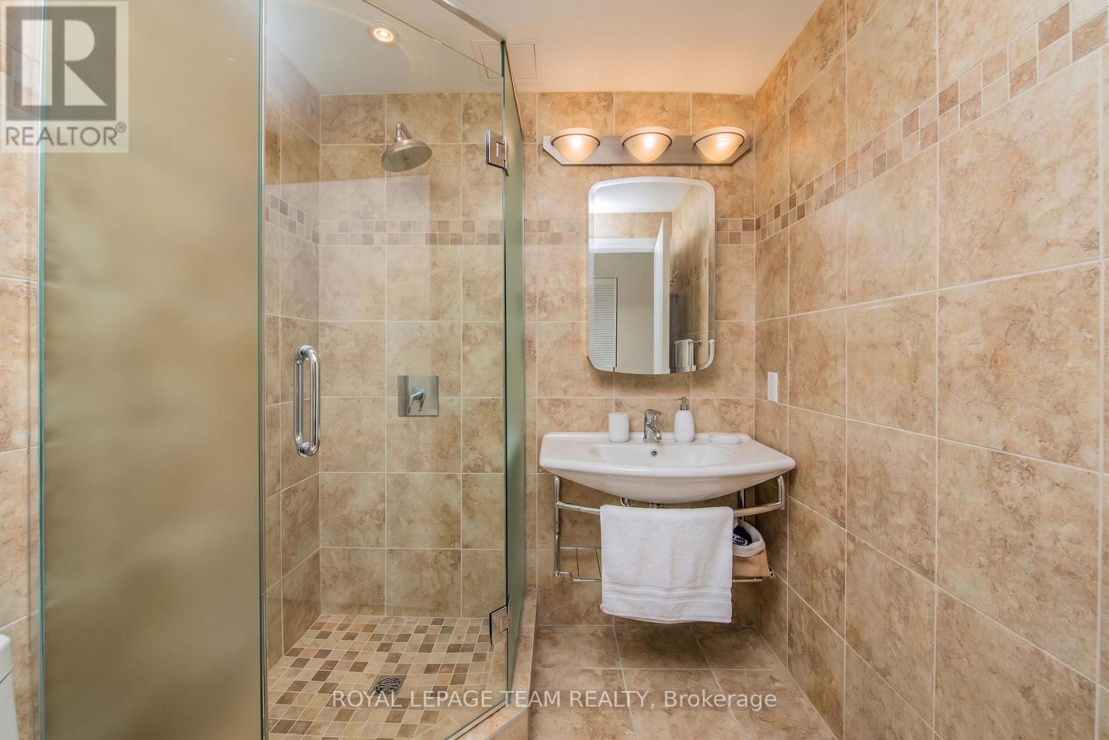 1307 - 90 George Street, Ottawa, Ontario K1N 0A8 - Photo 17 - X13799286