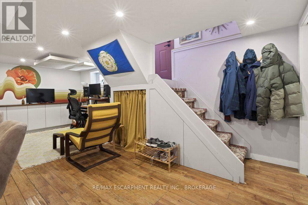 Lower - 269 Stinson Crescent, Hamilton, Ontario  L8N 1T6 - Photo 3 - X13799042
