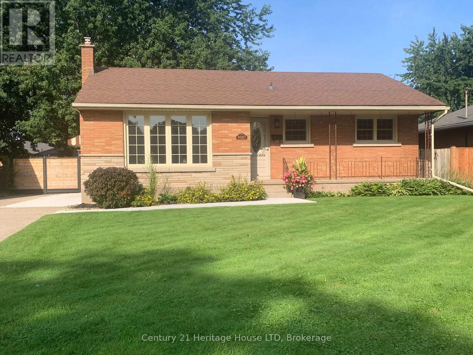 3627 Windermere Road, Niagara Falls, Ontario  L2J 2Y3 - Photo 4 - X13799266