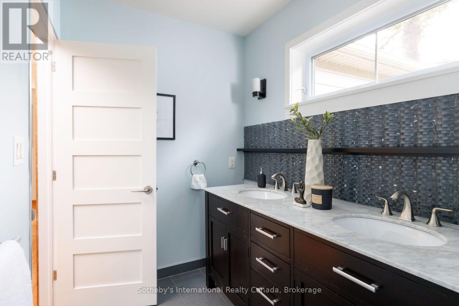 1318 Ario Road, Oakville, Ontario  L6J 2S4 - Photo 33 - W13799014