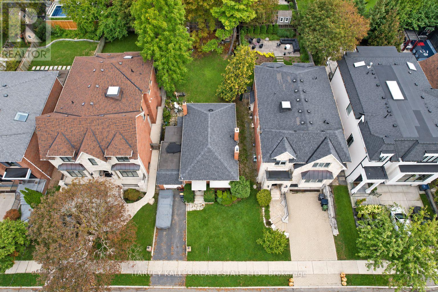 78 Bannockburn Avenue, Toronto, Ontario  M5M 2N1 - Photo 2 - C13799094