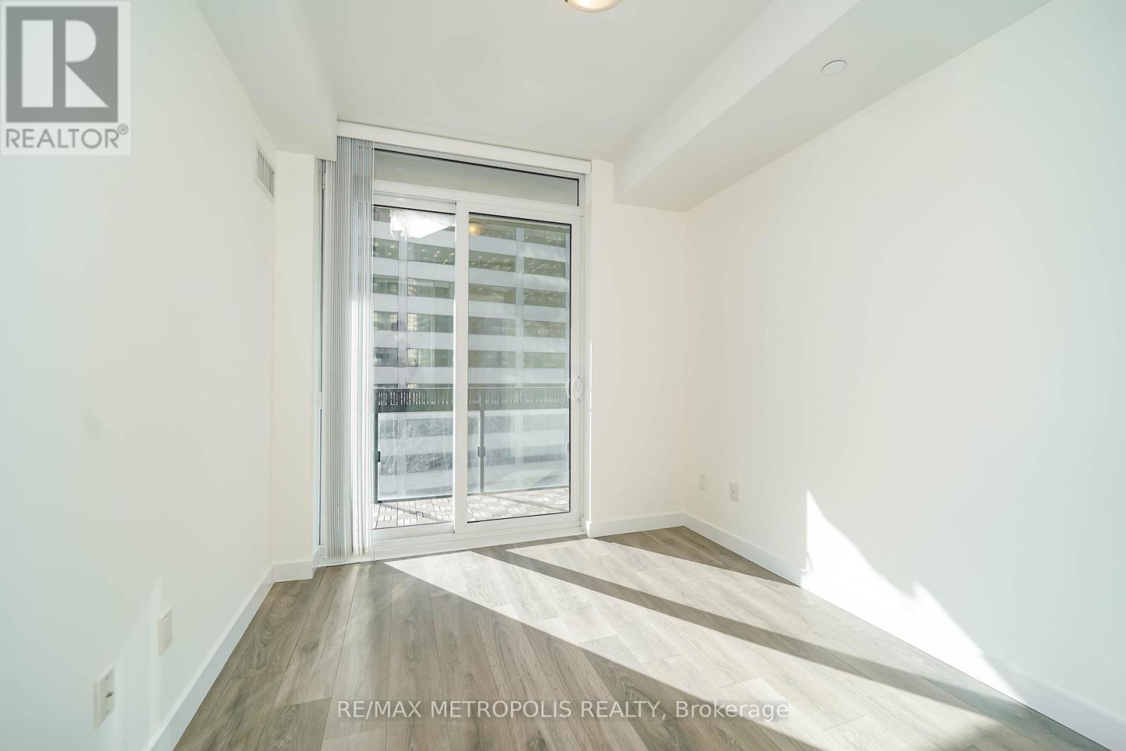 1504 - 8 Eglinton Avenue E, Toronto, Ontario  M4P 0C1 - Photo 23 - C13799178