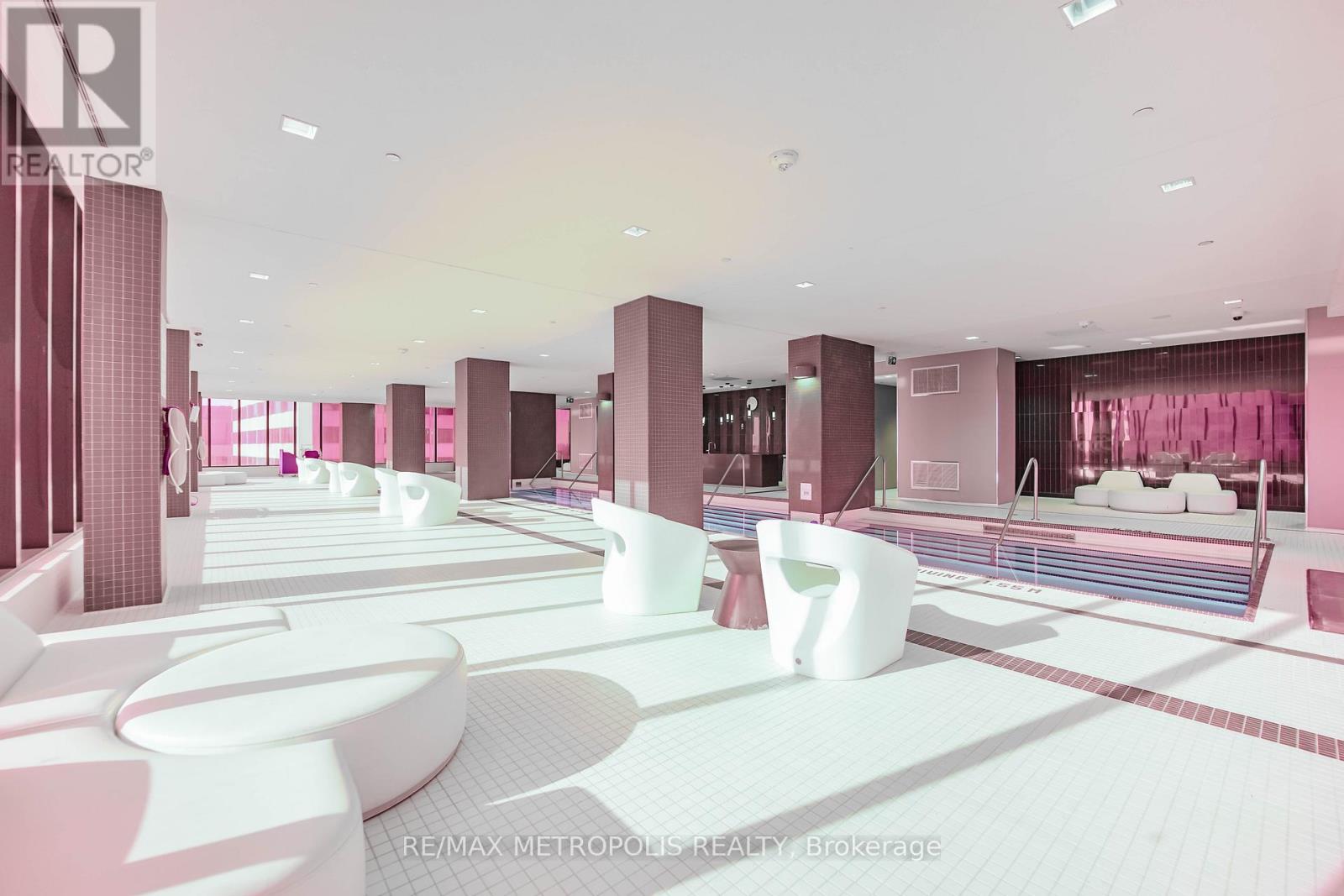 1504 - 8 Eglinton Avenue E, Toronto, Ontario  M4P 0C1 - Photo 37 - C13799178