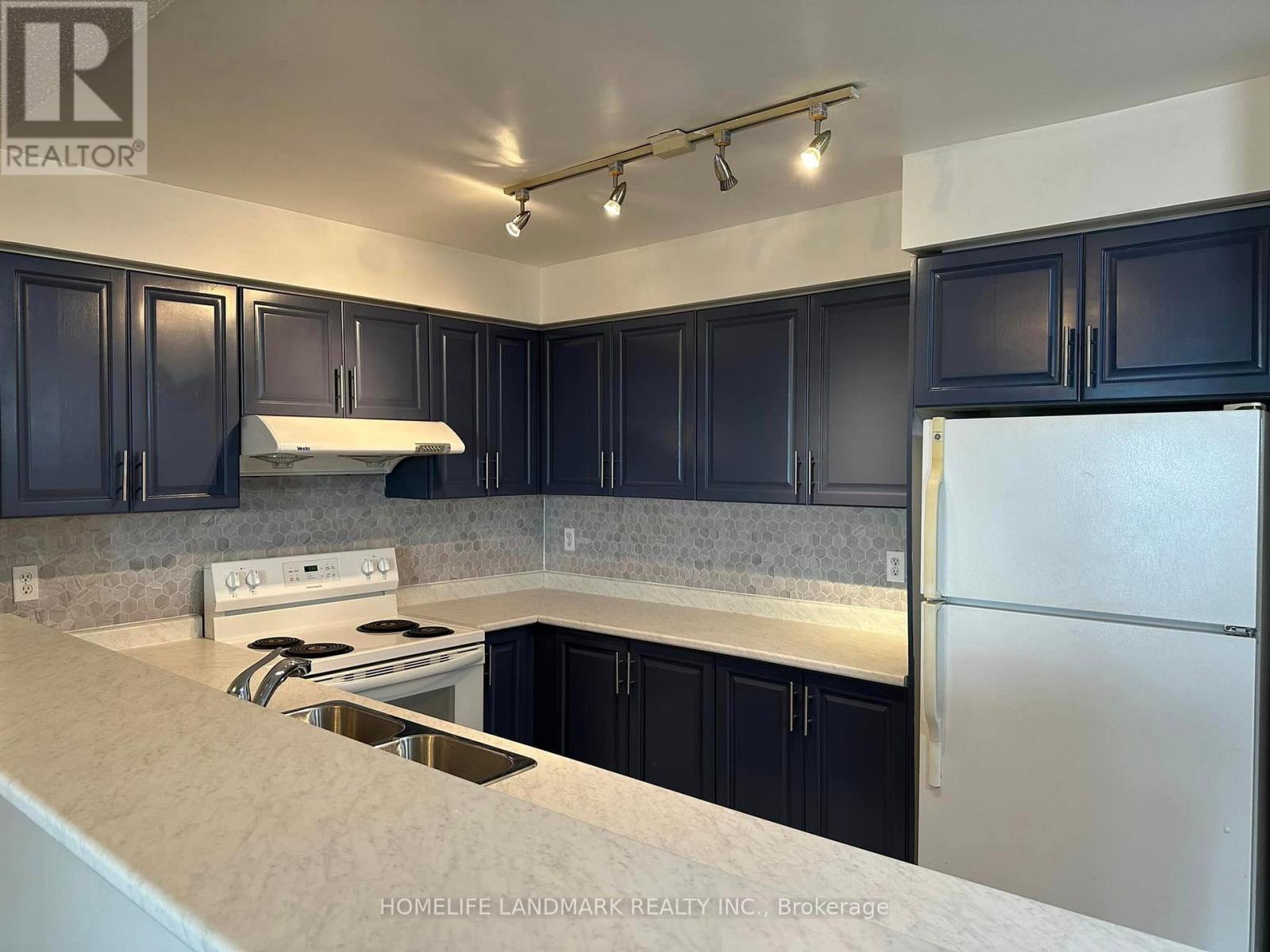 1205 - 23 Lorraine Drive, Toronto, Ontario  M2N 6Z6 - Photo 3 - C13799196