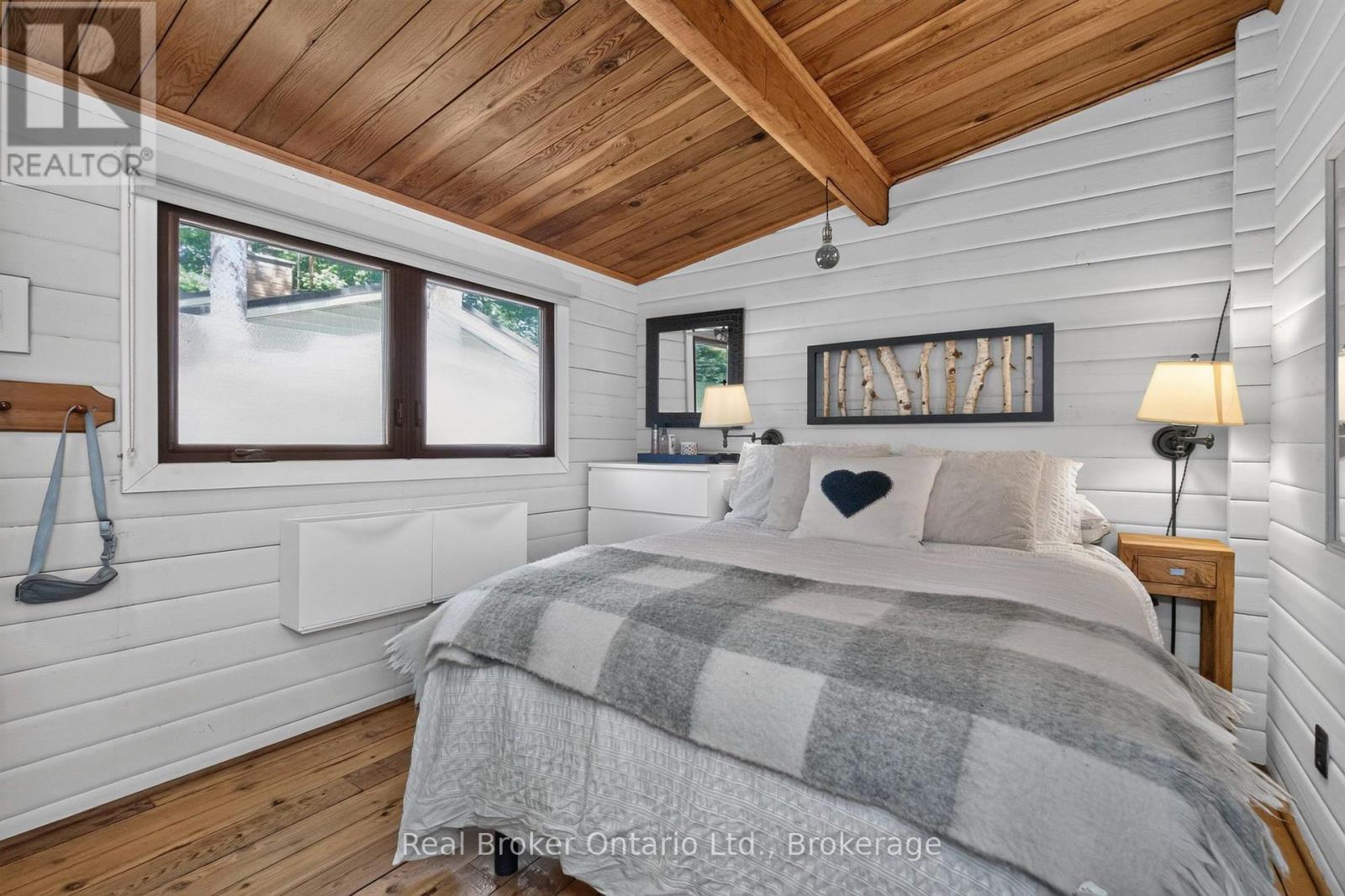 121 Lefaive Road, Tiny, Ontario L0L 2J0 - Photo 17 - S13799086