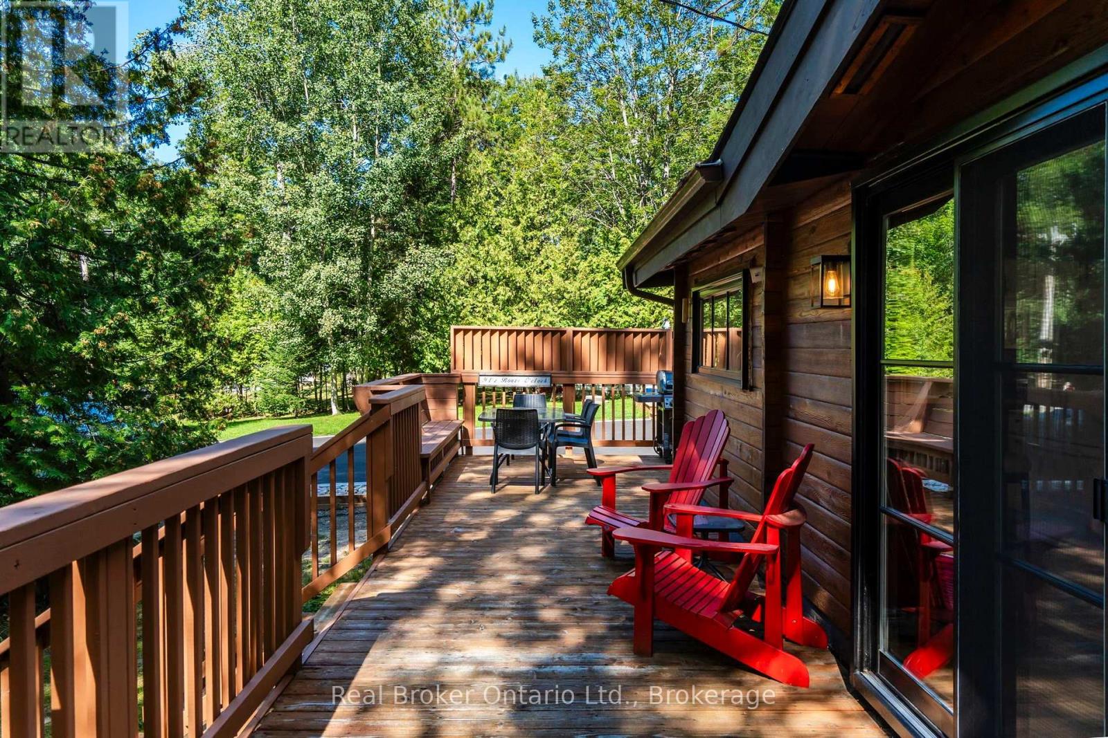 121 Lefaive Road, Tiny, Ontario L0L 2J0 - Photo 2 - S13799086