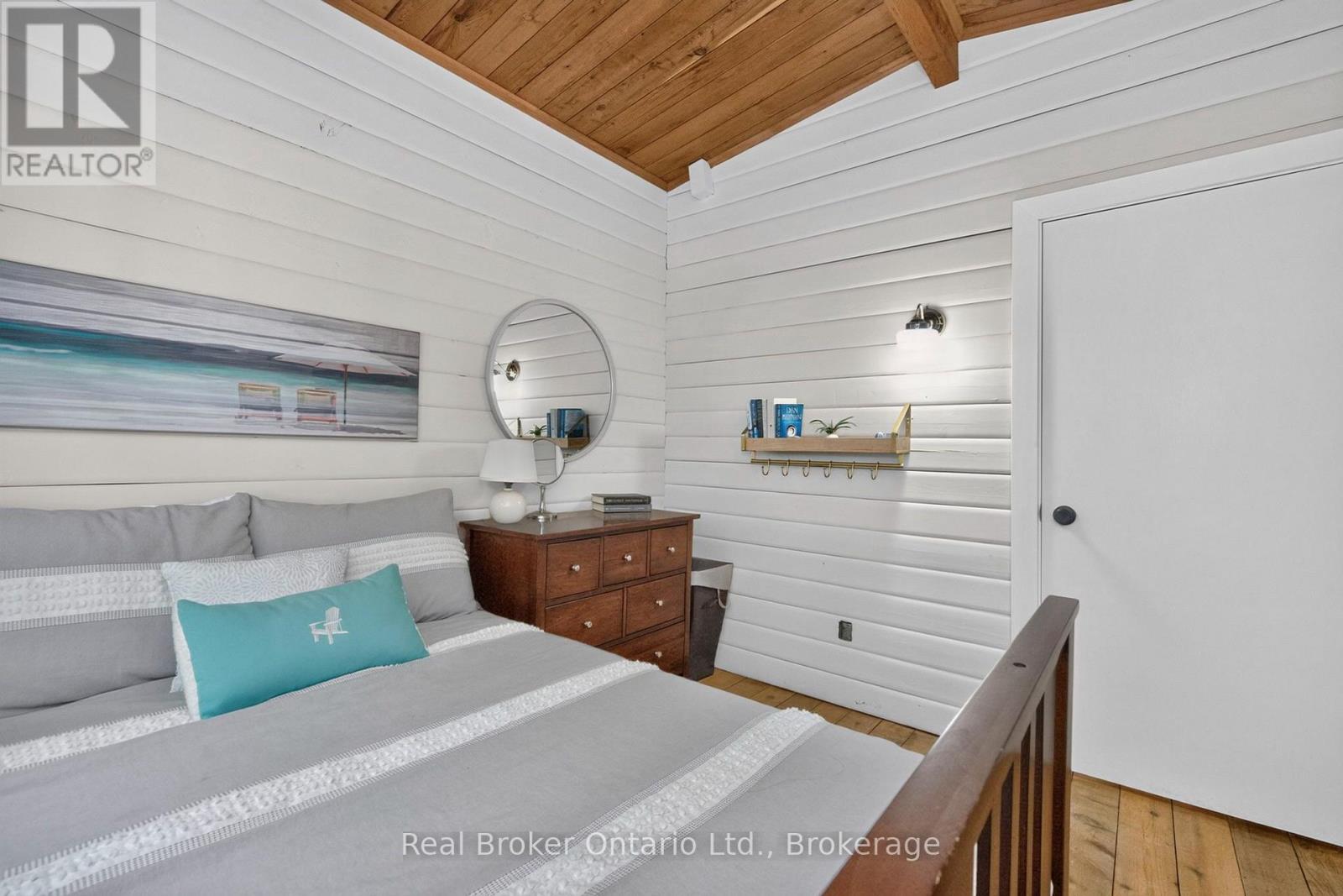 121 Lefaive Road, Tiny, Ontario L0L 2J0 - Photo 20 - S13799086