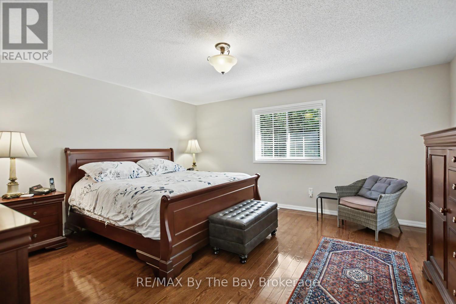 17 Marlwood Avenue, Wasaga Beach, Ontario  L9Z 1S9 - Photo 19 - S13799236