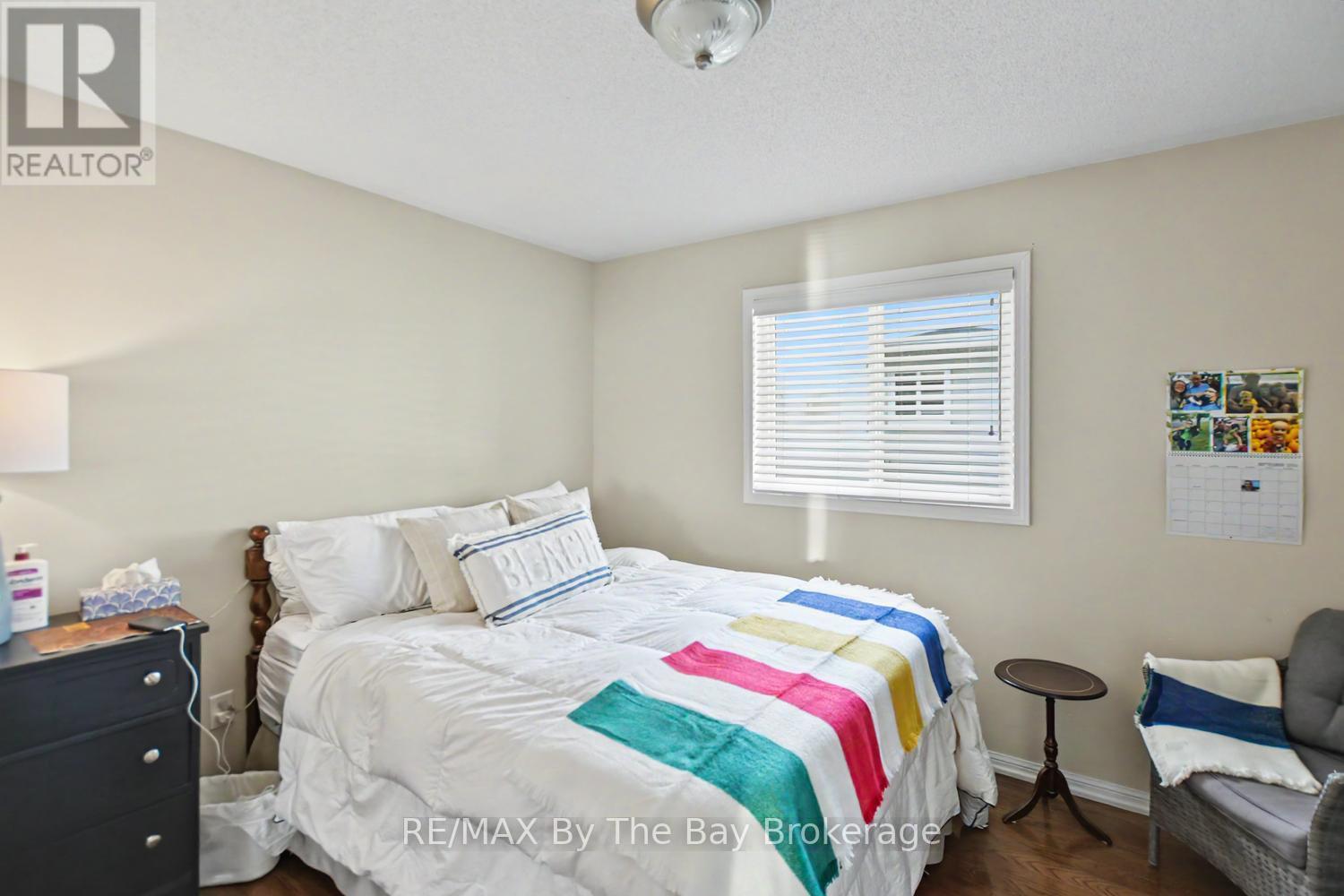 17 Marlwood Avenue, Wasaga Beach, Ontario  L9Z 1S9 - Photo 23 - S13799236