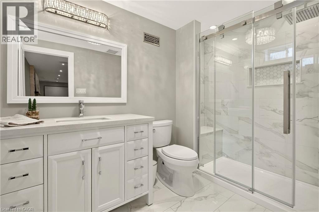 667 Sandcherry Drive, Burlington, Ontario  L7T 4L4 - Photo 42 - 40864392
