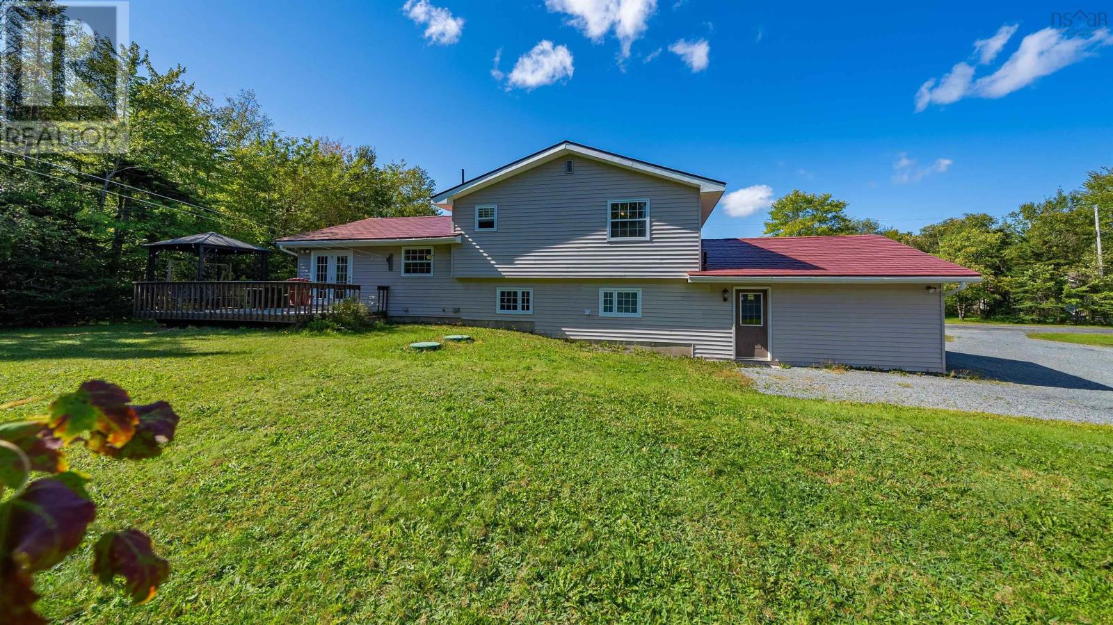 44 Lake Drive, Mount Uniacke, Nova Scotia  B0N 1Z0 - Photo 34 - 202623491