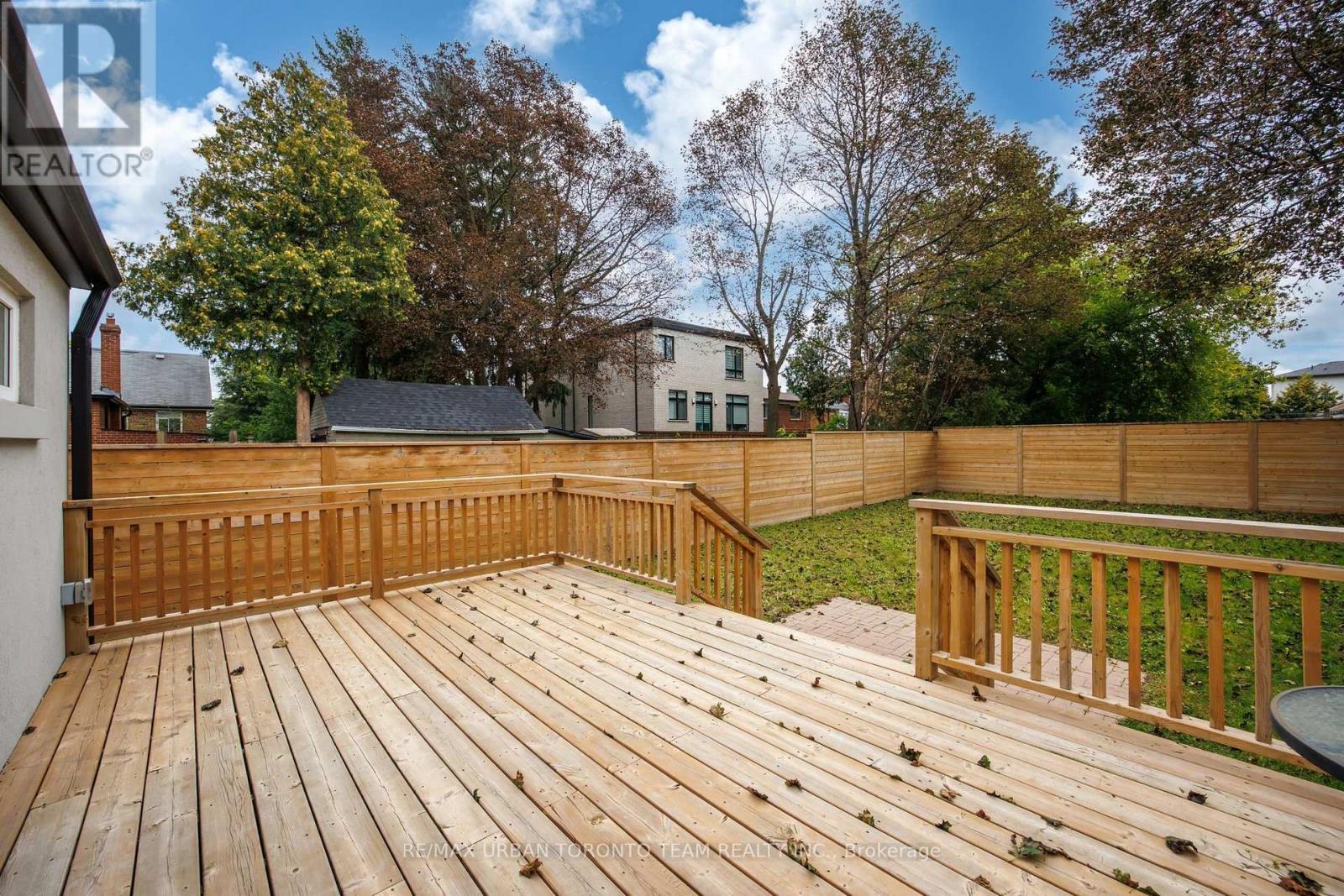 3517 St Clair Avenue E, Toronto, Ontario  M1K 1L4 - Photo 30 - E13799098