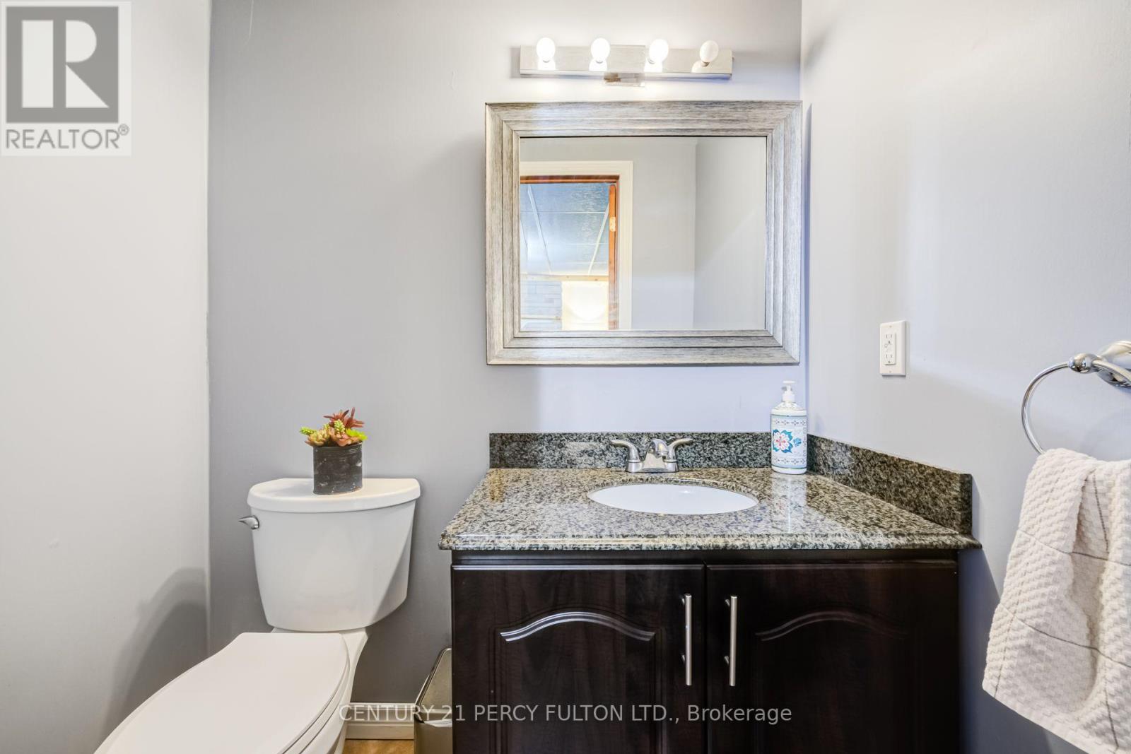 608 Beckworth Square, Pickering, Ontario  L1V 3X4 - Photo 32 - E13799146