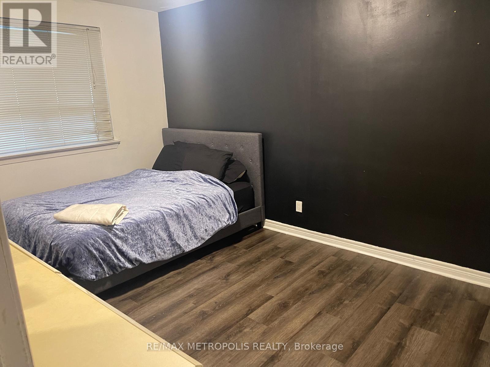 Upper - 99 Overture Road, Toronto, Ontario  M1E 2W3 - Photo 15 - E13799268