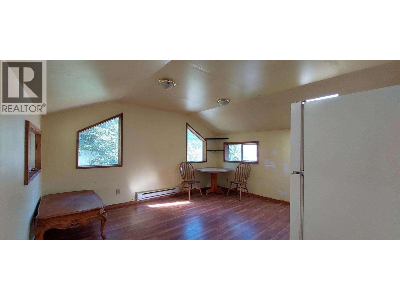 616 Cliff Street, Bella Coola, British Columbia  V0T 1C0 - Photo 17 - R3166835