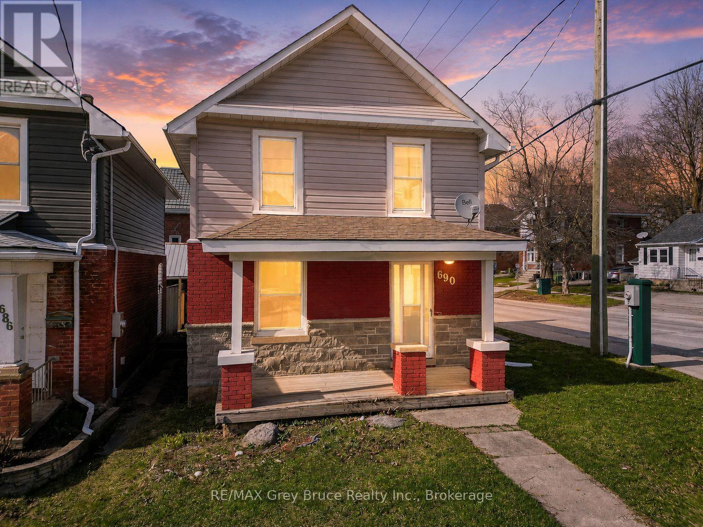 690 8TH STREET E, Owen Sound, Ontario