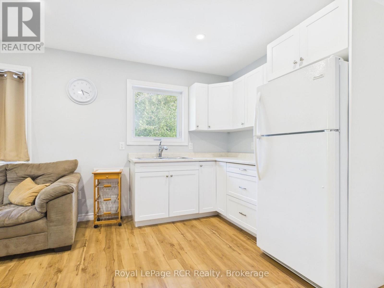 394908 2 Concession, West Grey, Ontario  N0G 1R0 - Photo 11 - X13799160