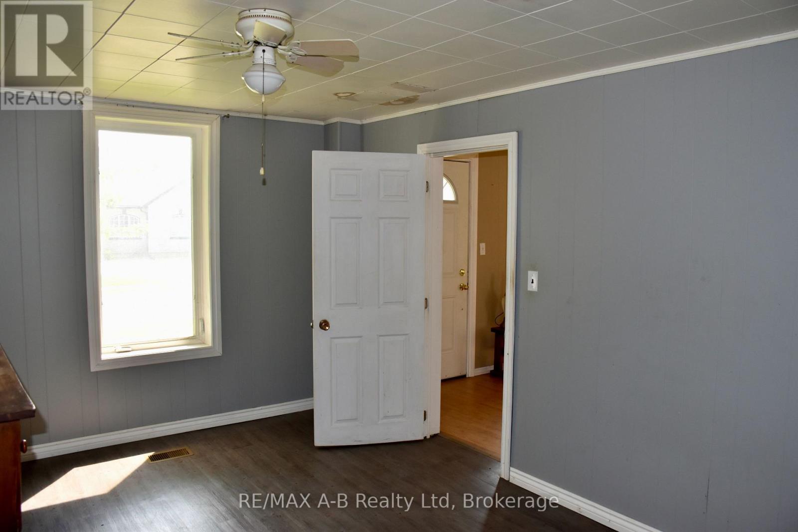 86 Salina Street N, St. Marys, Ontario  N4X 1C8 - Photo 10 - X13799222