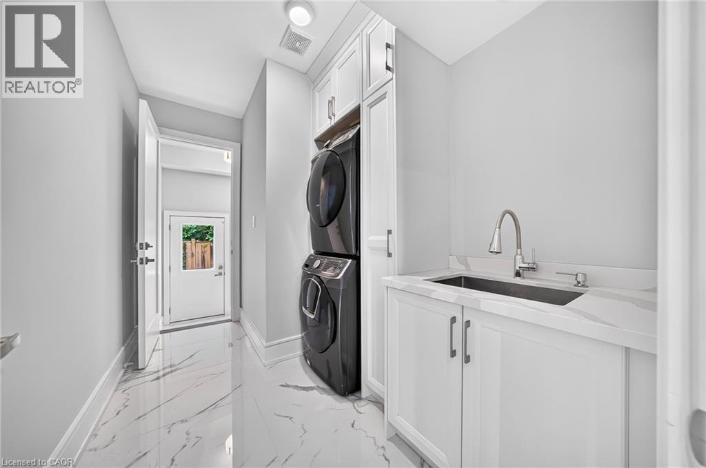 408 Seabourne Drive, Oakville, Ontario  L6L 4G1 - Photo 30 - 40862377
