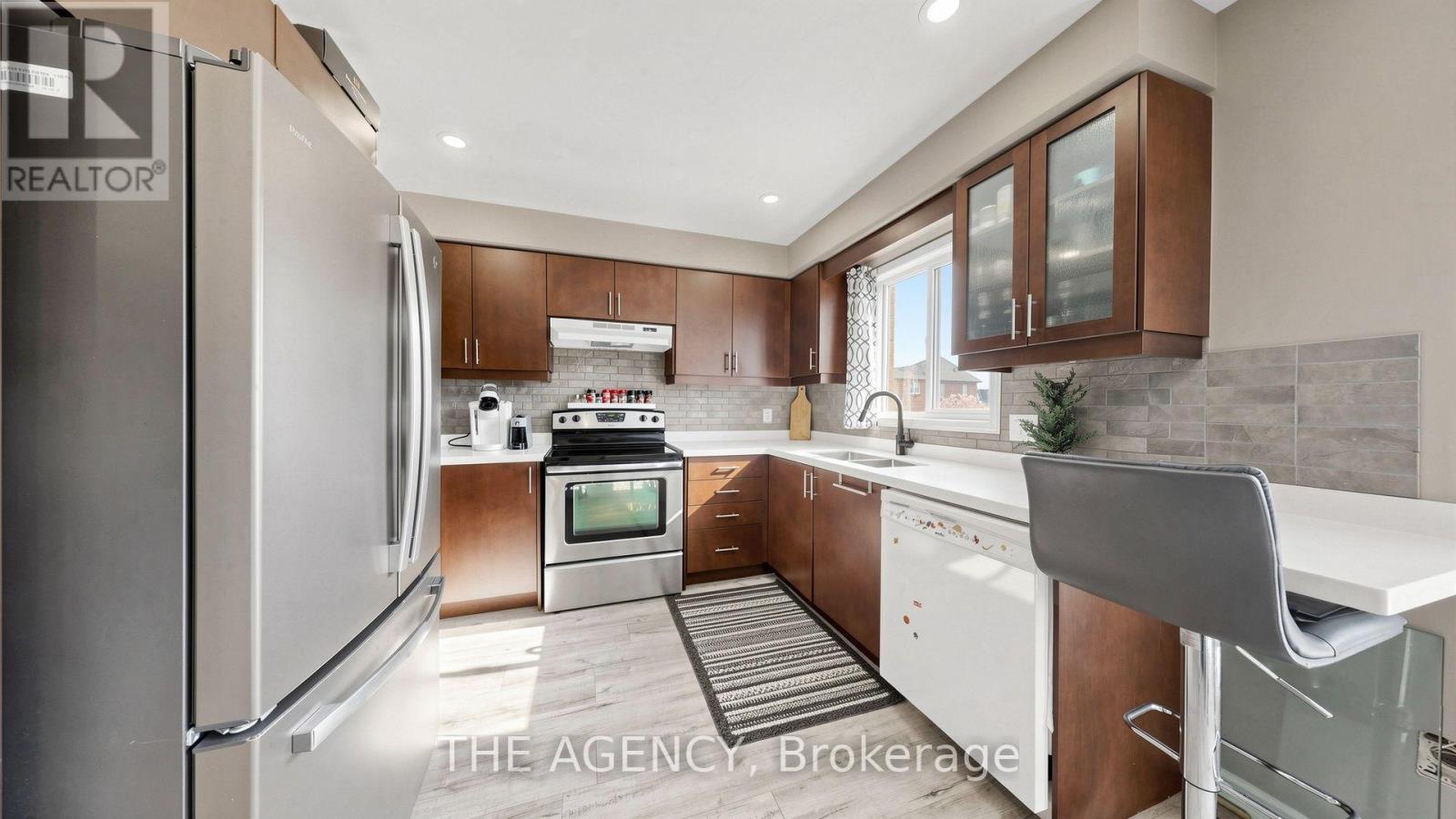 36 Keystar Court, Vaughan, Ontario  L4H 0G9 - Photo 10 - N13799062