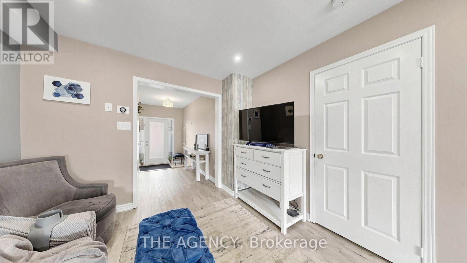 36 Keystar Court, Vaughan, Ontario  L4H 0G9 - Photo 8 - N13799062