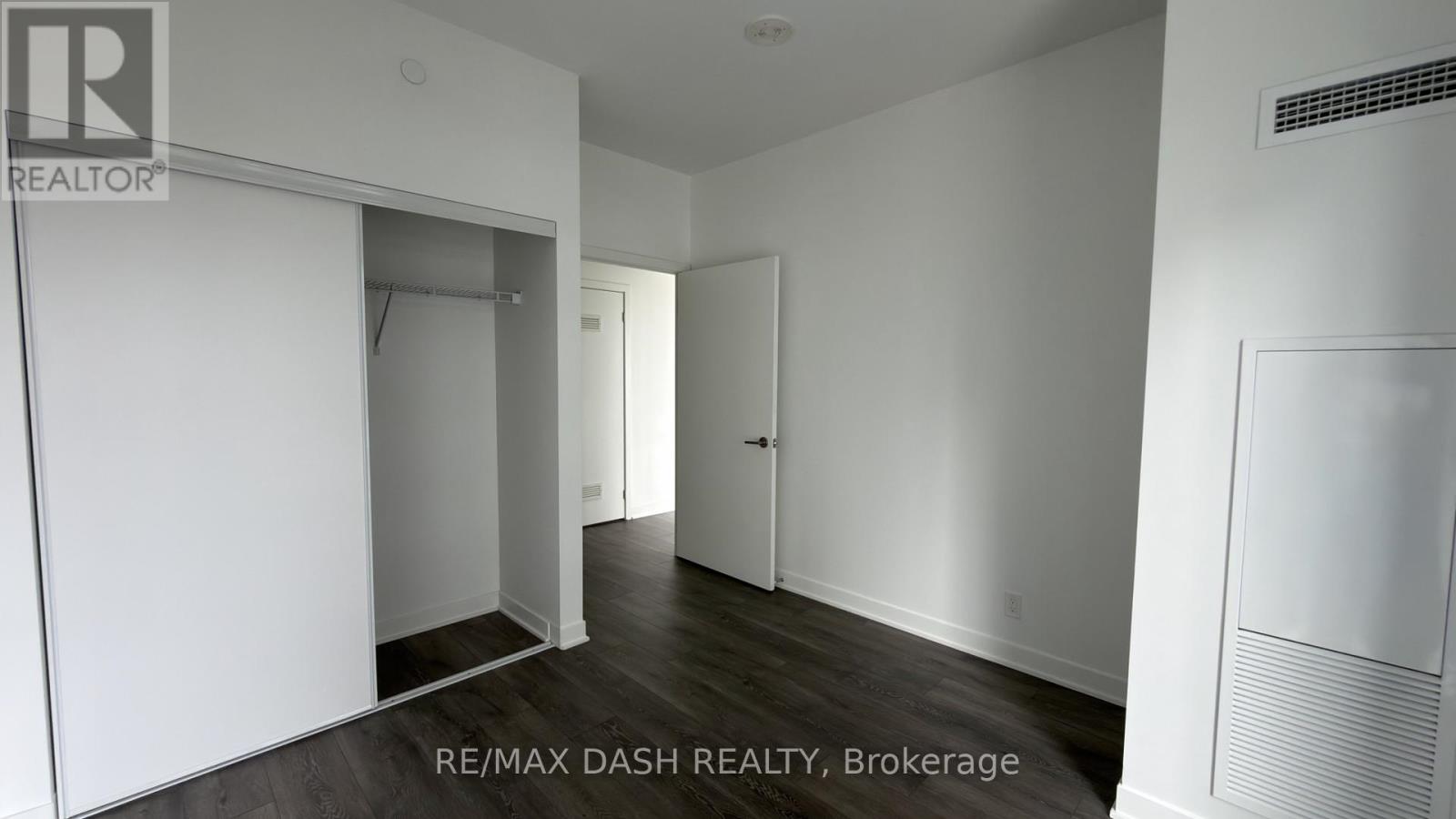 1902 - 10 Flavelle Trail, Vaughan, Ontario  L4L 0M9 - Photo 11 - N13799212