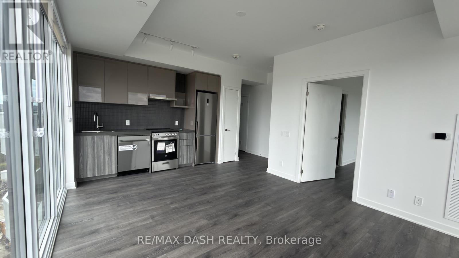 1902 - 10 Flavelle Trail, Vaughan, Ontario  L4L 0M9 - Photo 17 - N13799212