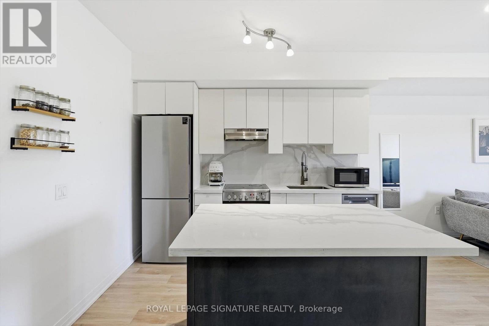 205 - 408 Browns Line, Toronto, Ontario  M8W 0C3 - Photo 7 - W13798998