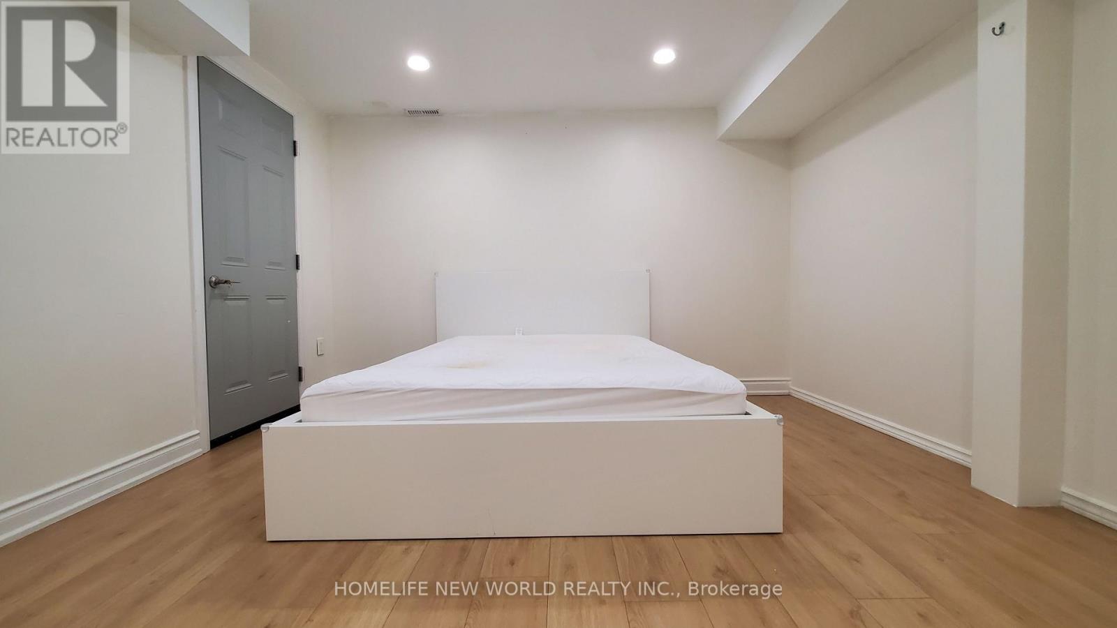 Basement - 4032 Teakwood Drive, Mississauga, Ontario  L5C 3T5 - Photo 6 - W13799036