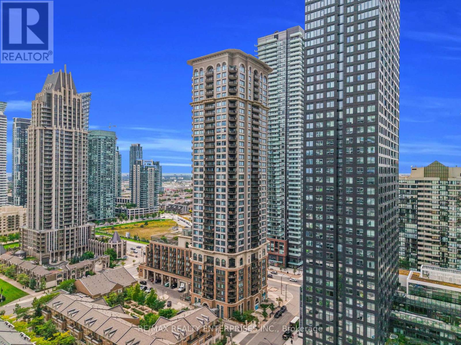 3309 - 385 PRINCE OF WALES DRIVE Mississauga (City Centre) Ontario Canada L5B0C6 2
