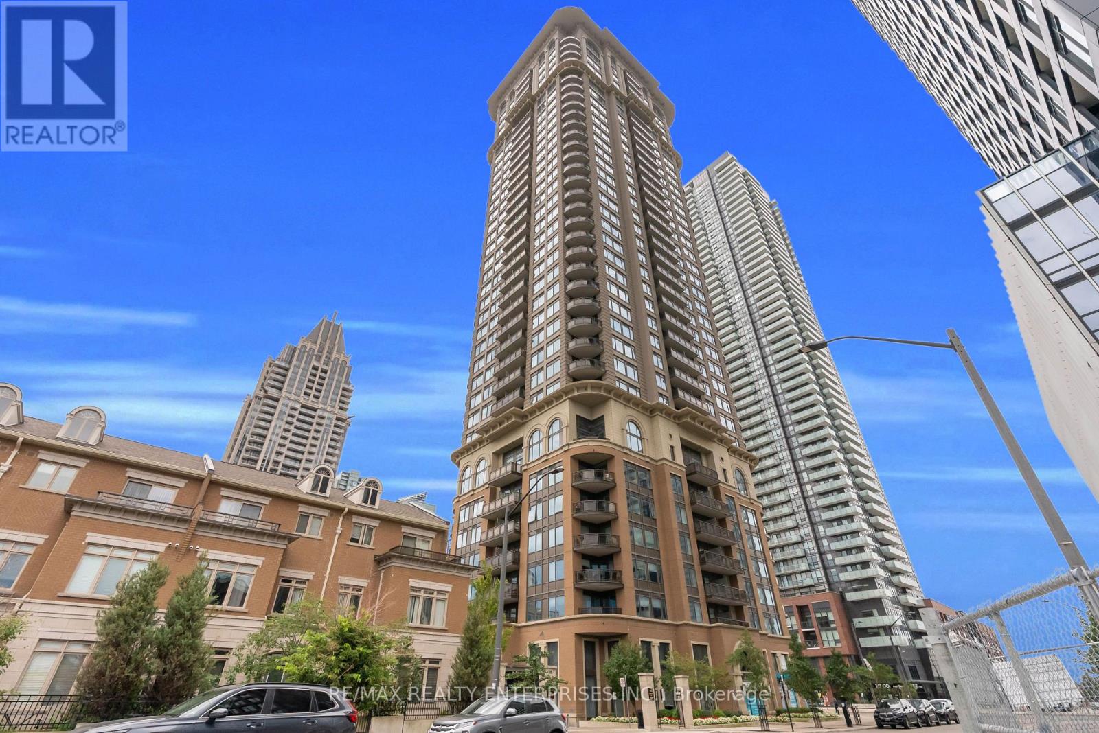 3309 - 385 PRINCE OF WALES DRIVE Mississauga (City Centre) Ontario Canada L5B0C6 3